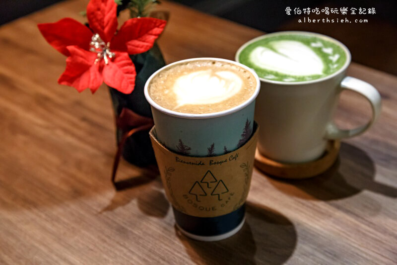 森林咖啡2號Bosque cafe．桃園龜山咖啡廳（綠意挑高裝潢氛圍讓人放鬆）