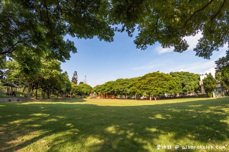 大溪埔頂公園．桃園親子景點（萬坪綠地，橫跨北二高，還有超夯的滾輪溜滑梯） @愛伯特