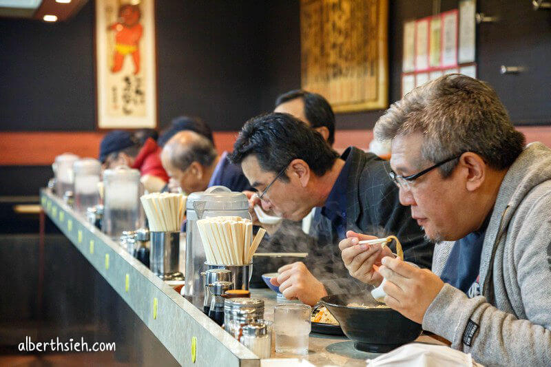 博多川端どさんこ拉麵本店｜九州福岡美食，傳承50年的蔬菜拉麵
