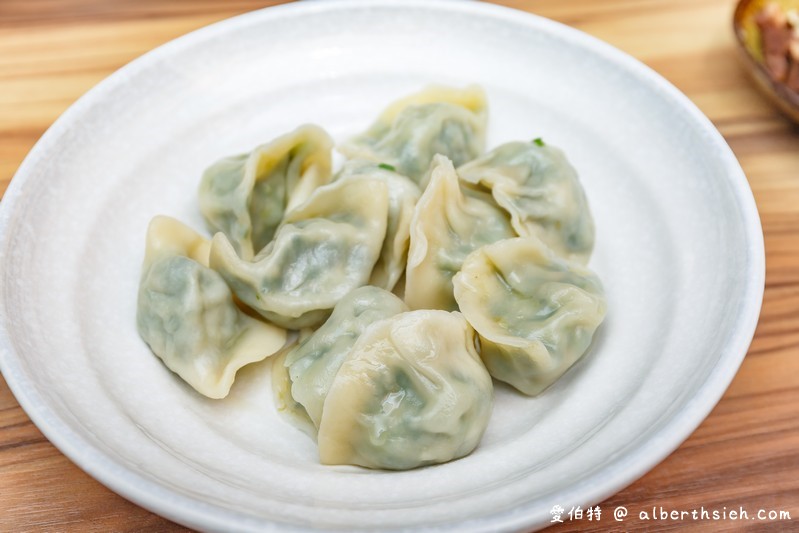 龍饗麵食館．桃園美食（隱身於寶山街的健康麵食辣椒滷味都不錯） @愛伯特