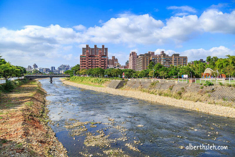 三民運動公園&南崁溪自行車道．桃園景點（心鎖步道還有許多愛心元素的公園）