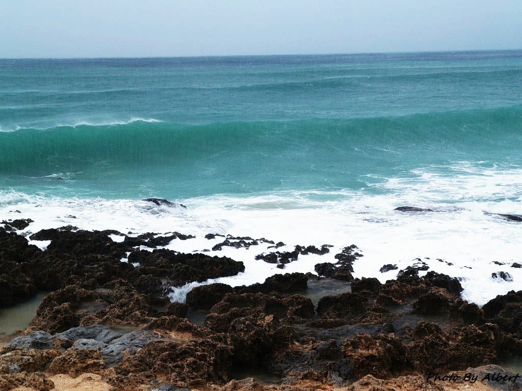【浪花】到墾丁不能下水玩，只有「浪花」可以看