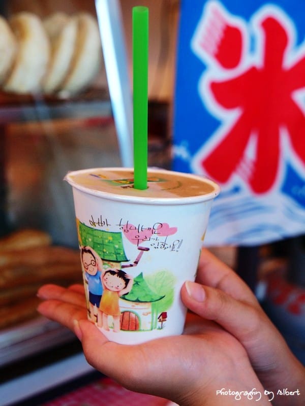【平溪美食小吃】新北市平溪．古早味麵茶（冰太白粉出乎意料的好吃）