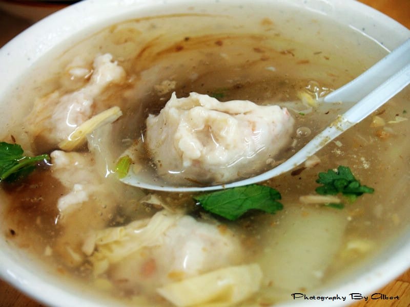 【桃園銅板美食】桃園市．金仙魚丸(桃園店)（魯肉飯還不賴）