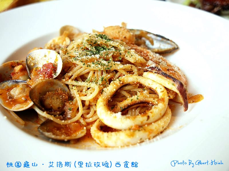 【結束營業】桃園龜山．艾洛斯(里拉玫瑰)西食館（希臘風格的建築）
