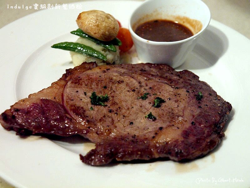 台北大安餐酒館．Indulge實驗創新餐酒館（讓人放鬆的好地方）