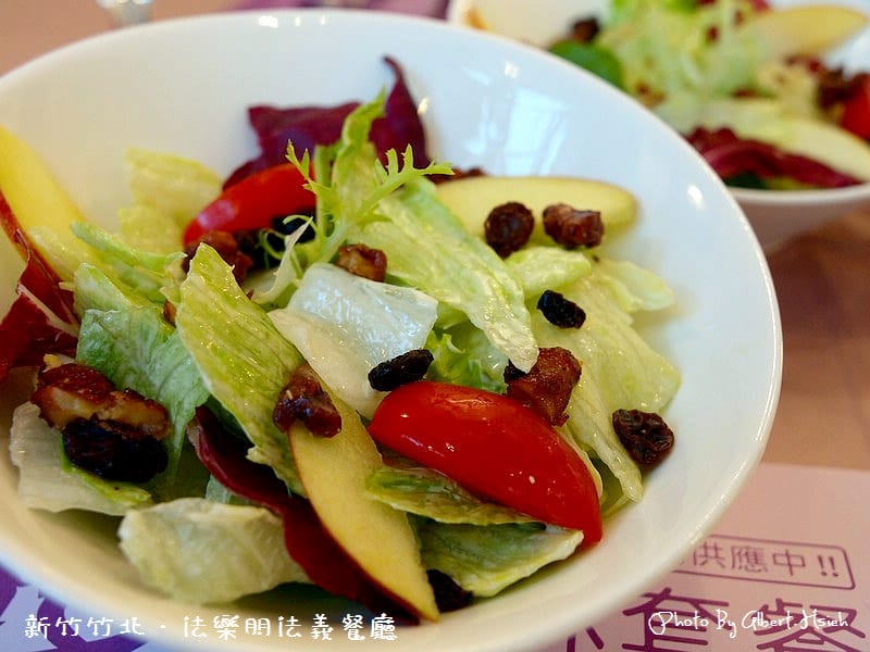 【食記】新竹竹北．法樂朋法義餐廳（米其林大餐初體驗）