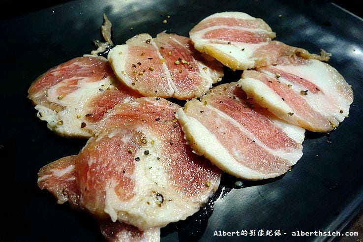 【燒肉吃到飽】新北市永和．狠生氣日式燒肉火鍋冰淇淋吃到飽（麻糬冰淇淋超讚）