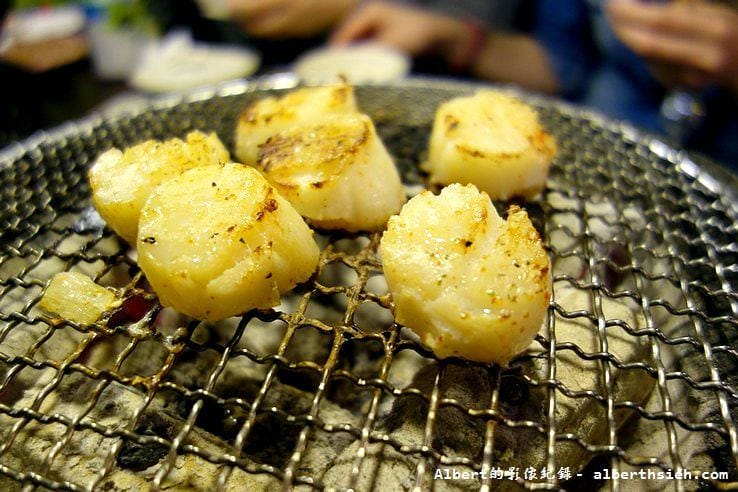 【燒肉吃到飽】新北市永和．狠生氣日式燒肉火鍋冰淇淋吃到飽（麻糬冰淇淋超讚）