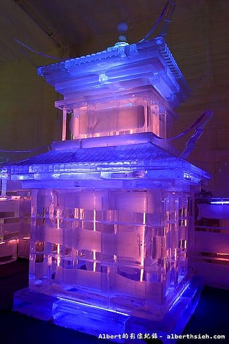 【冰雕展】新竹竹北.2013新竹哈爾濱冰燈嘉年華(零下18度C的瘋狂體驗) - 第23張圖 【冰雕展】新竹竹北.2013新竹哈爾濱冰燈嘉年華(零下18度C的瘋狂體驗)
