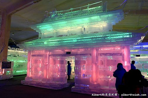 【冰雕展】新竹竹北.2013新竹哈爾濱冰燈嘉年華(零下18度C的瘋狂體驗) - 第22張圖 【冰雕展】新竹竹北.2013新竹哈爾濱冰燈嘉年華(零下18度C的瘋狂體驗)