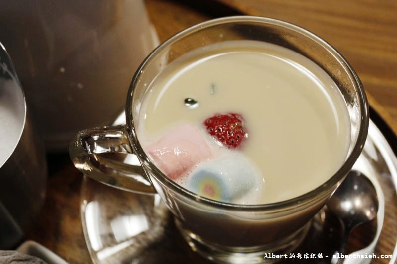 【冰品輕食】台北大安．Icequare愛絲葵（吃了會漂亮的Q10雪花冰）