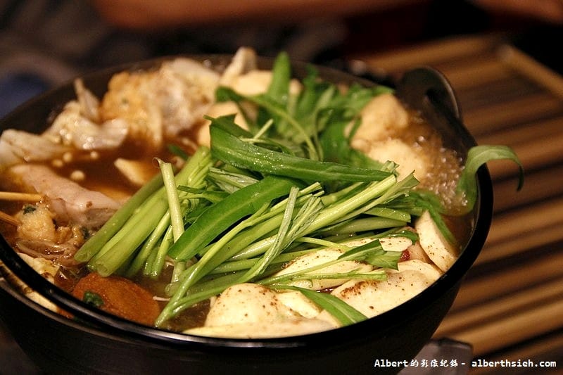 【桃園美食】桃園蘆竹．駱師父麻辣燙小火鍋（溫和麻而不辣的四川味）