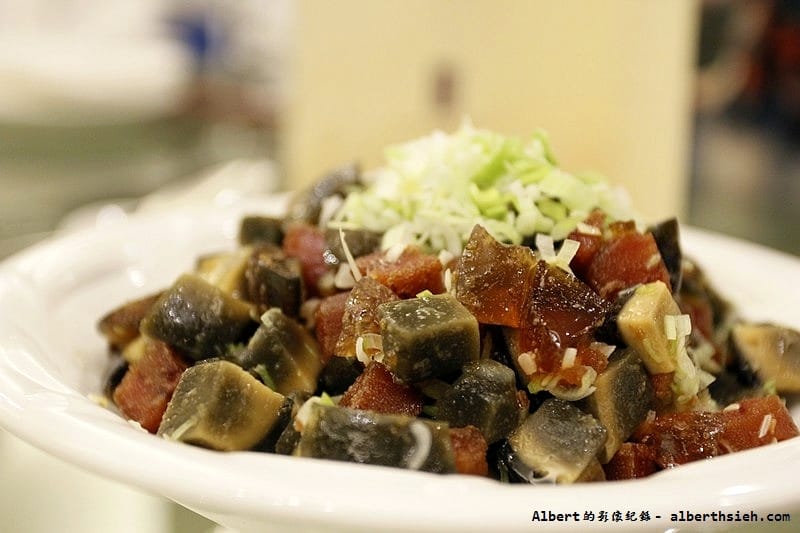 【片皮烤鴨&港點】台北中山．華國飯店帝國會館（美味的脆皮燒火腩皮脆肉Q彈）