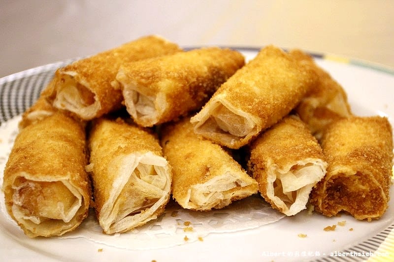 【片皮烤鴨&港點】台北中山．華國飯店帝國會館（美味的脆皮燒火腩皮脆肉Q彈）