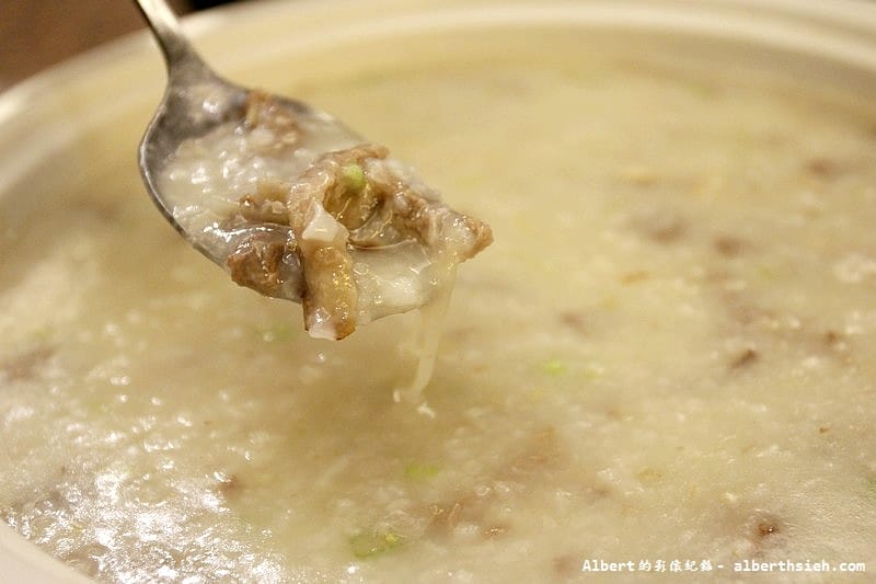 【片皮烤鴨&港點】台北中山．華國飯店帝國會館（美味的脆皮燒火腩皮脆肉Q彈）