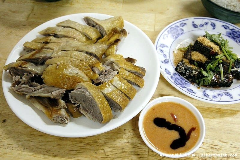 【羅東美食】宜蘭羅東.鴨肉送(特殊的布丁麵) - 第12張圖 【羅東美食】宜蘭羅東.鴨肉送(特殊的布丁麵)