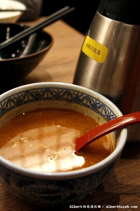 【阪急拉麵美食】台北信義．三田製麵所（美味Q彈的的三田流沾麵）