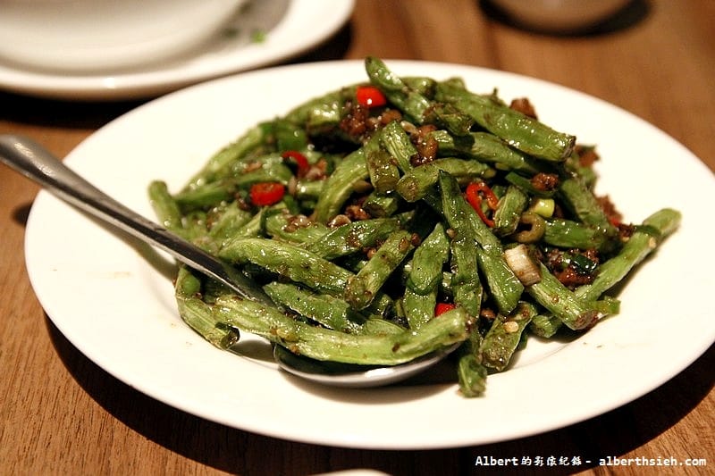 【成都川味料理】台北信義.Kiki餐廳(信義誠品店)(宮保臭豆腐外酥內脆超好吃) - 第8張圖 【成都川味料理】台北信義.Kiki餐廳(信義誠品店)(宮保臭豆腐外酥內脆超好吃)