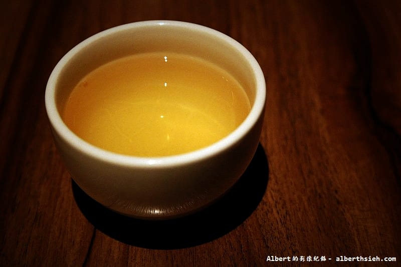 【成都川味料理】台北信義.Kiki餐廳(信義誠品店)(宮保臭豆腐外酥內脆超好吃) - 第21張圖 【成都川味料理】台北信義.Kiki餐廳(信義誠品店)(宮保臭豆腐外酥內脆超好吃)