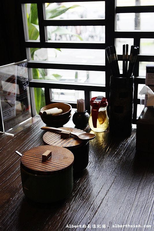 【信義區美食】台北信義．鷹流辛味噌拉麵（加了Q10的東京美肌唐辛子拉麵）