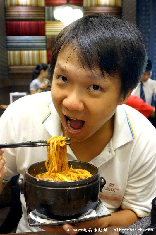 【信義區美食】台北信義．鷹流辛味噌拉麵（加了Q10的東京美肌唐辛子拉麵）