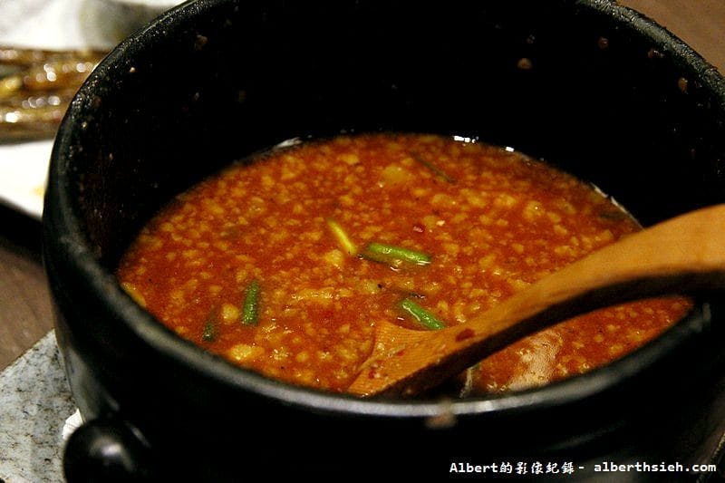 【信義區美食】台北信義．鷹流辛味噌拉麵（加了Q10的東京美肌唐辛子拉麵）