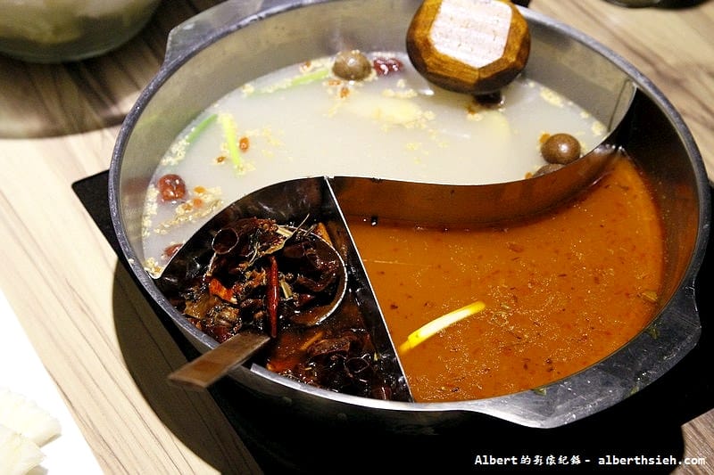 【火鍋店推薦】台北松山．22：02火鍋。樂活（食材物超所值，還有超美味的青醬沾醬）