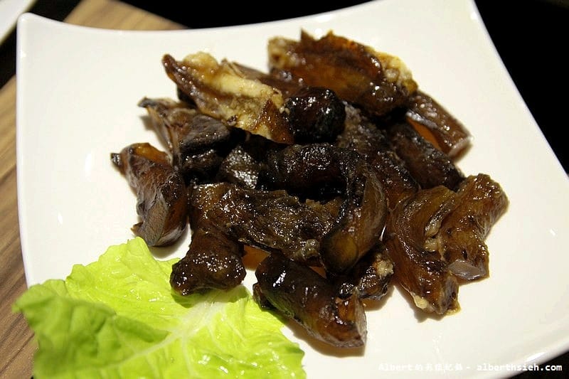 【火鍋店推薦】台北松山．22：02火鍋。樂活（食材物超所值，還有超美味的青醬沾醬）