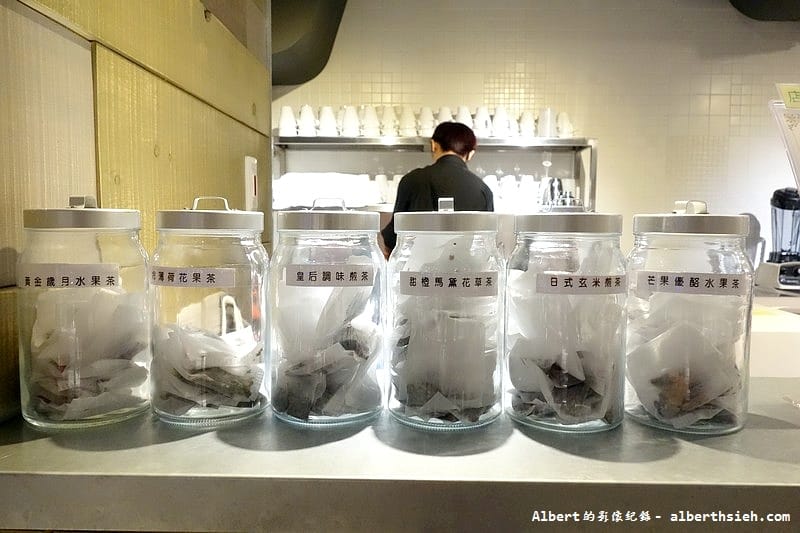 【火鍋吃到飽】台北大安．醉麻辣鴛鴦鍋（寬敞位置高級食材讓你輕鬆享用）