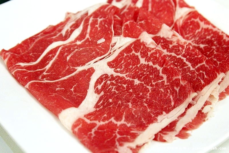 【火鍋吃到飽】台北大安．滿堂紅(復興店)（肉質好，頂級霜降牛超大片口感超讚）