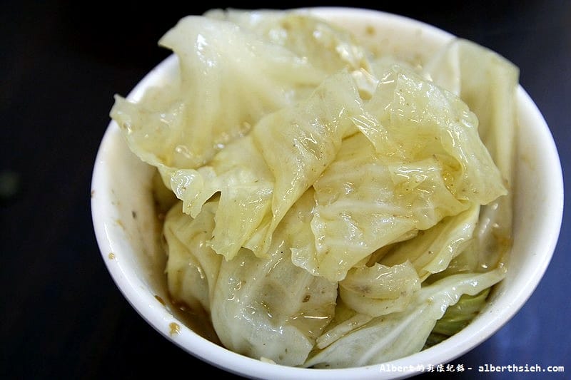 【結束營業】桃園市．關老爺養生薑母鴨（屬於溫和不辣的紅面公蕃薑母鴨）