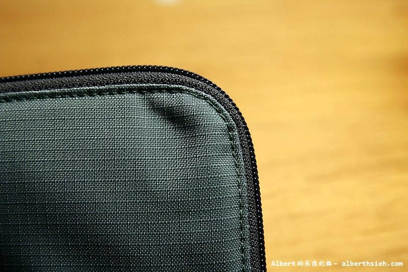 【MIT好東西】BAUUBAG．b字手拿寶貝包（質感佳的多用途手拿包）