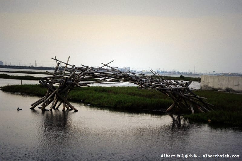 【濕地】雲林口湖．成龍濕地&成龍集會所（擁有美麗夕陽以及彩色魔幻的藝術漁村）