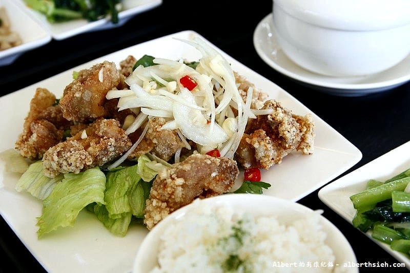 【雲林科大美食】雲林斗六．卡璐佶咖啡館（藏身於校園中的美食）