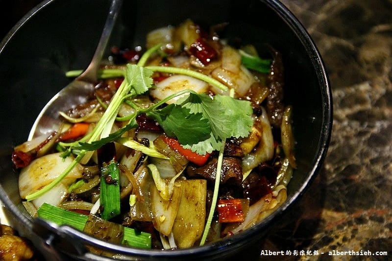 【川菜吃到飽】台北大安．川。譜 渝派四川美饌（挑戰你的麻辣味蕾之創意料理）