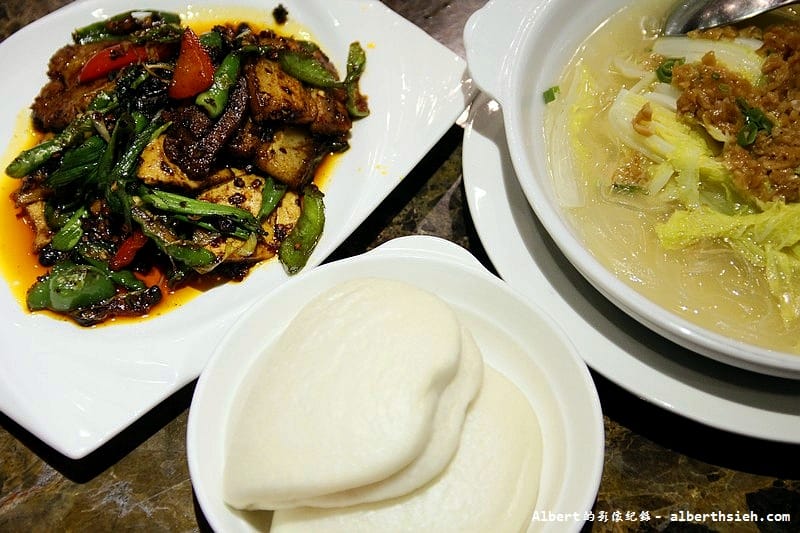 【川菜吃到飽】台北大安．川。譜 渝派四川美饌（挑戰你的麻辣味蕾之創意料理）