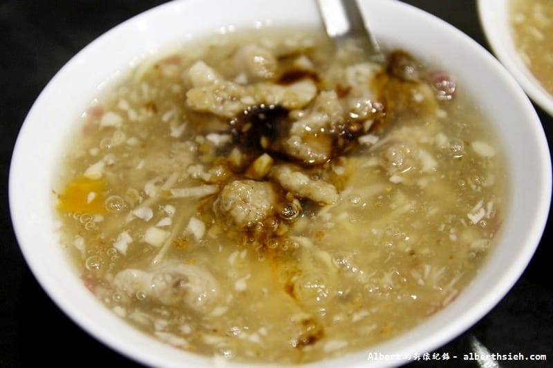 【宜蘭排隊美食】宜蘭市．北門蒜味肉羹（超濃郁的蒜香湯頭）