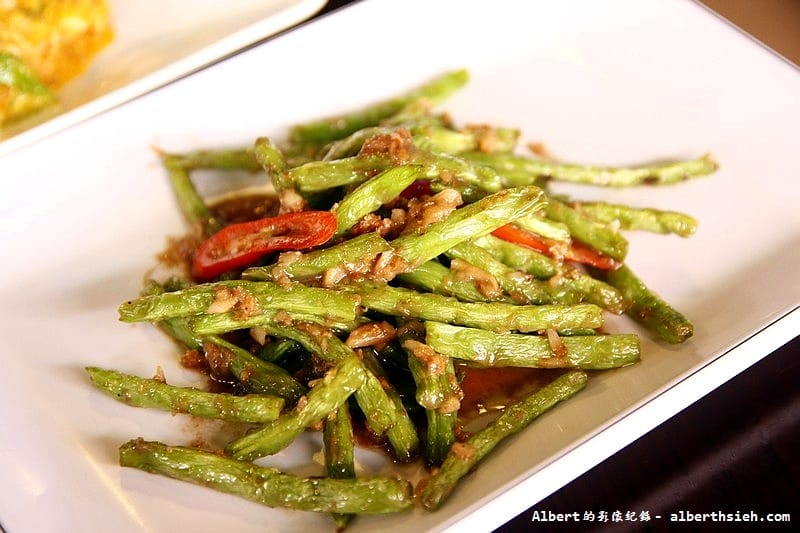 【泰式料理吃到飽】桃園中壢．泰鼎泰式料理（平價的重口味泰式料理）