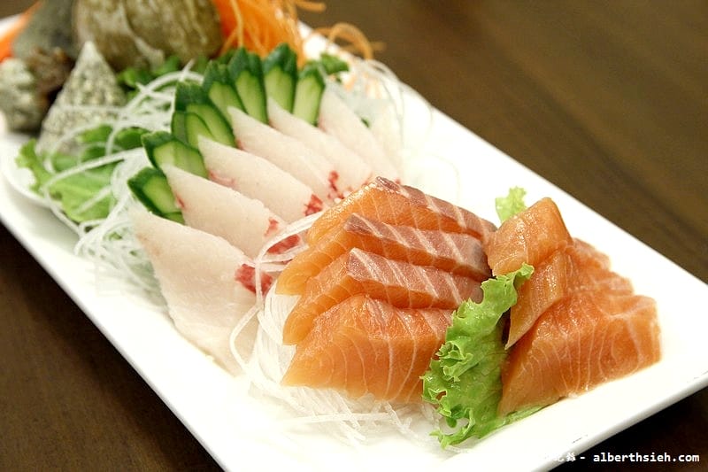 【善導寺站美食】台北中正．北海漁村（石咾魚肉質細膩美味鮮甜）