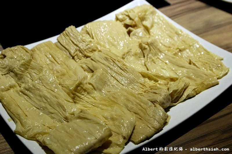 【單點火鍋店】台北松山．22：02火鍋。樂活（隱藏於巷弄中高貴不貴的火鍋店）