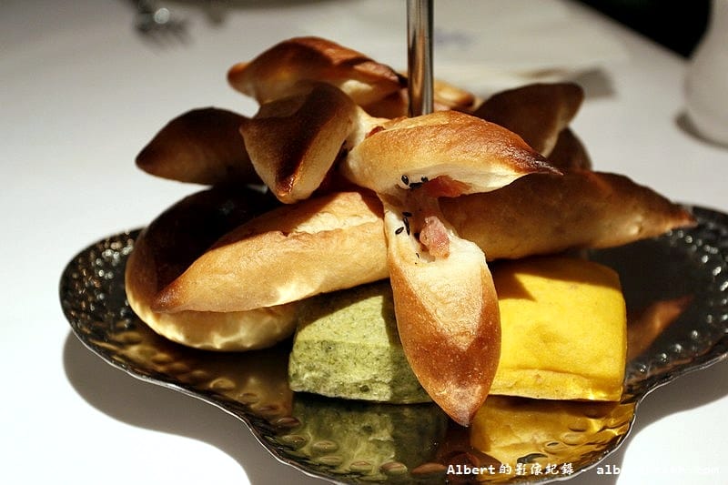 【中山國小站美食】台北中山．歐華酒店（美味的美國黑腳谷乾式熟成肋眼牛排）