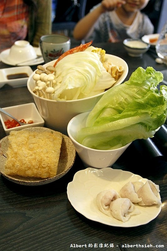 【火鍋吃到飽】台北中山．品火鍋（讓你膽固醇飆高的帝王蟹吃到飽）