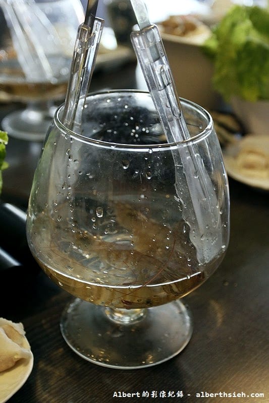 【火鍋吃到飽】台北中山．品火鍋（讓你膽固醇飆高的帝王蟹吃到飽）