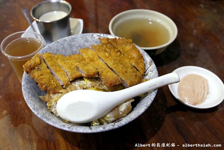 【銘傳大學周邊美食】桃園龜山．京采日式飯館（炸豬排好吃來店必點）