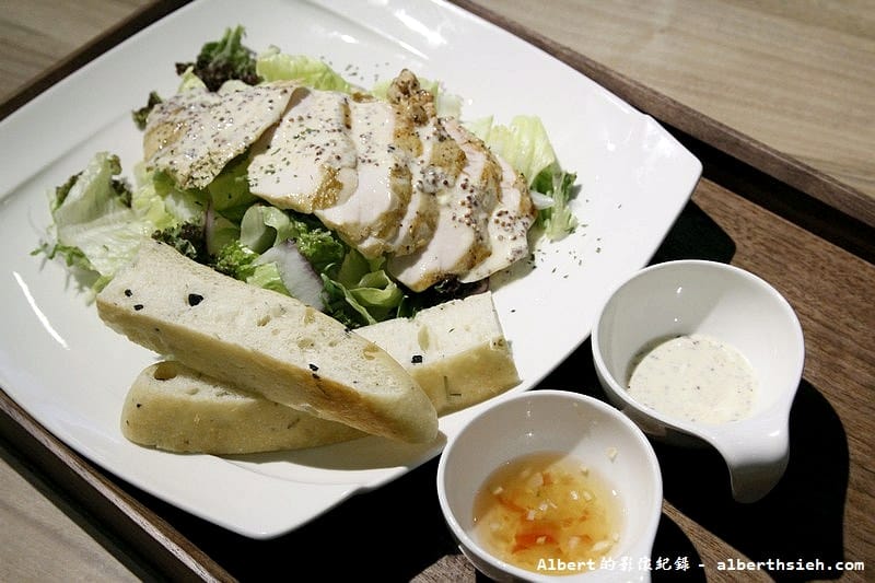 【西湖站美食】台北內湖．CalFit Cafe卡菲特咖啡店（菜單有標示卡路里，讓你享用免負擔）