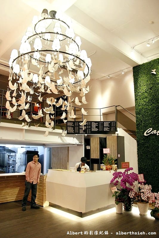 【西湖站美食】台北內湖．CalFit Cafe卡菲特咖啡店（菜單有標示卡路里，讓你享用免負擔）