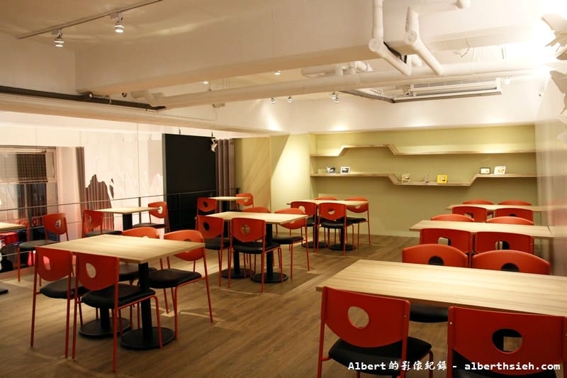 【西湖站美食】台北內湖．CalFit Cafe卡菲特咖啡店（菜單有標示卡路里，讓你享用免負擔）