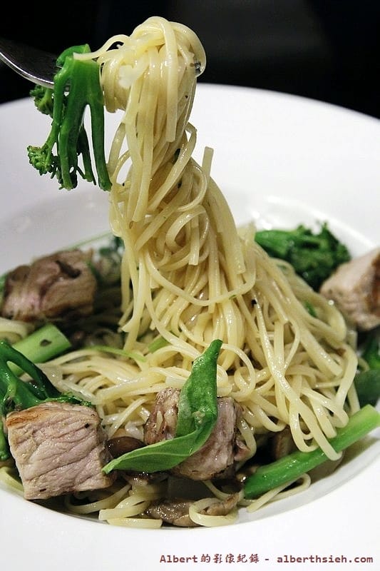 【信義安和站美食】台北大安．蝸牛義大利餐廳（細扁麵清爽有嚼勁好吃）