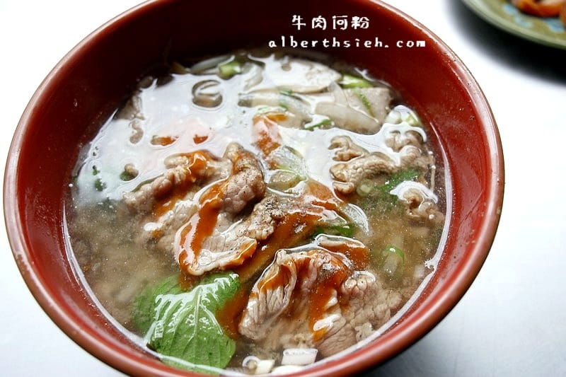 無名牛肉河粉.桃園銅板美食(香醇清爽的湯頭超好喝) - 第8張圖 無名牛肉河粉.桃園銅板美食(香醇清爽的湯頭超好喝)
